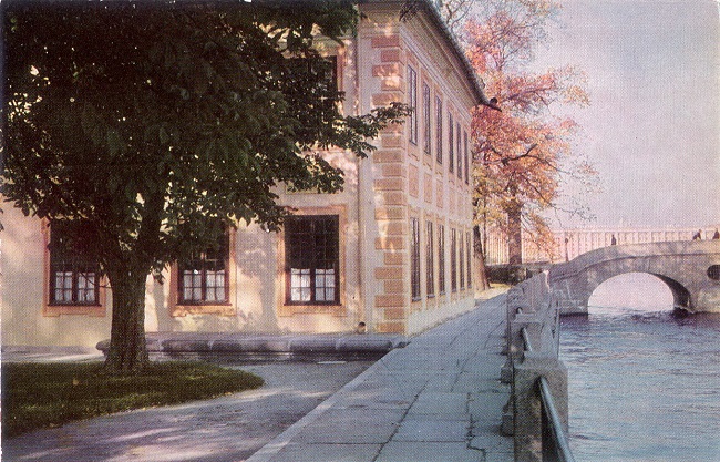 Літній палац після реставрації Гессена